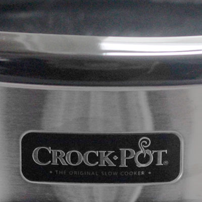 Making maple syrup in Crock-Pot in your kitchen